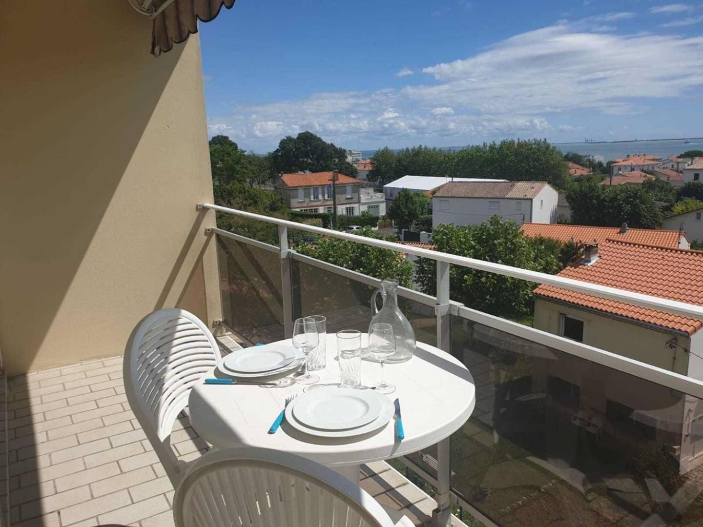 Royan - Appartement Vue Mer - Proximite Plage Et Parking Privatif Zewnętrze zdjęcie